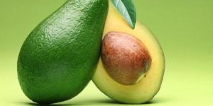 4 Ragam Manfaat Biji Alpukat Bagi Kesehatan Tubuh